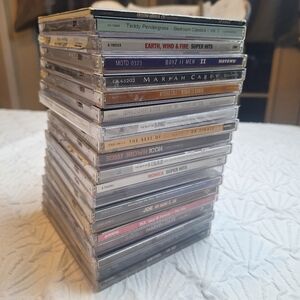 Bundle Of 19 R&B / Soul CD's By Various Artists From The 90's